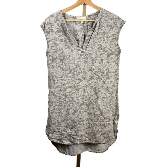 Cloth & Stone Gray Floral Blouse - Picture 1 of 6